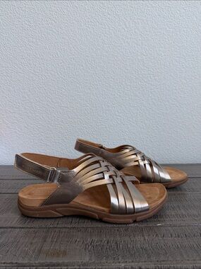 Easy Spirit Mar Gold Woven Slingback Sandals NIB